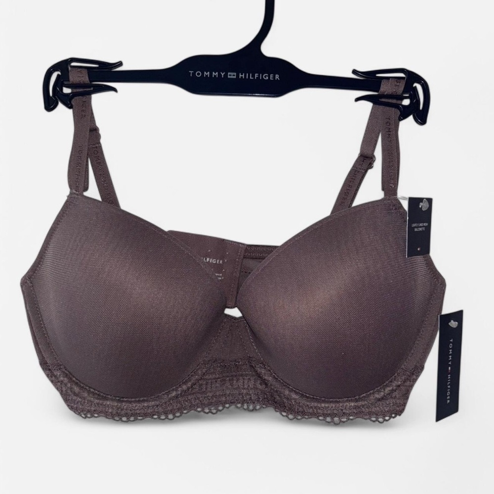 34B Tommy Hilfiger padded underwire bra #lingerie #tommyhilfiger #bra